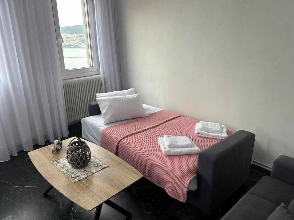 Agnanti Apartment Kavala Bagian luar foto